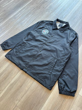 19134 logo  coach jacket