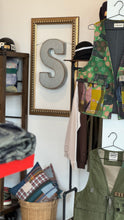 Holloman camo vest
