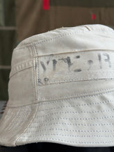 Sailors pants bucket hat