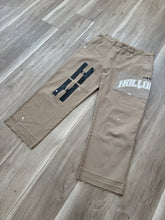 HH printed khaki pant