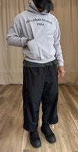 Holloman studios hoodie (cement)