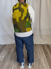 Holloman camo vest