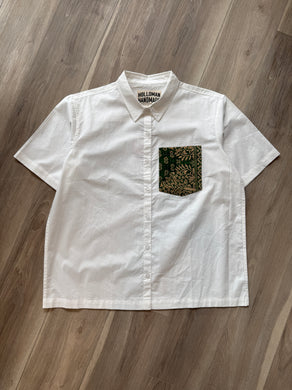 Patch pocket cotton shirt