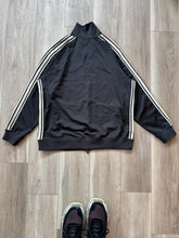 Holloman track suit