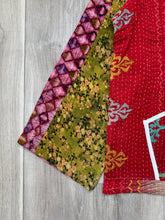 Vintage textile hoodie (x-large)