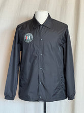 19134 logo  coach jacket