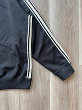 Holloman track suit