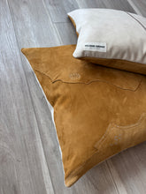 suede  pillow set