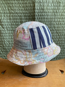 patch work map print bucket hat