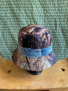 Holloman leaf camo nylon bucket hat