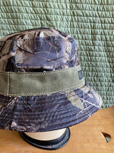 Holloman leaf camo nylon bucket hat